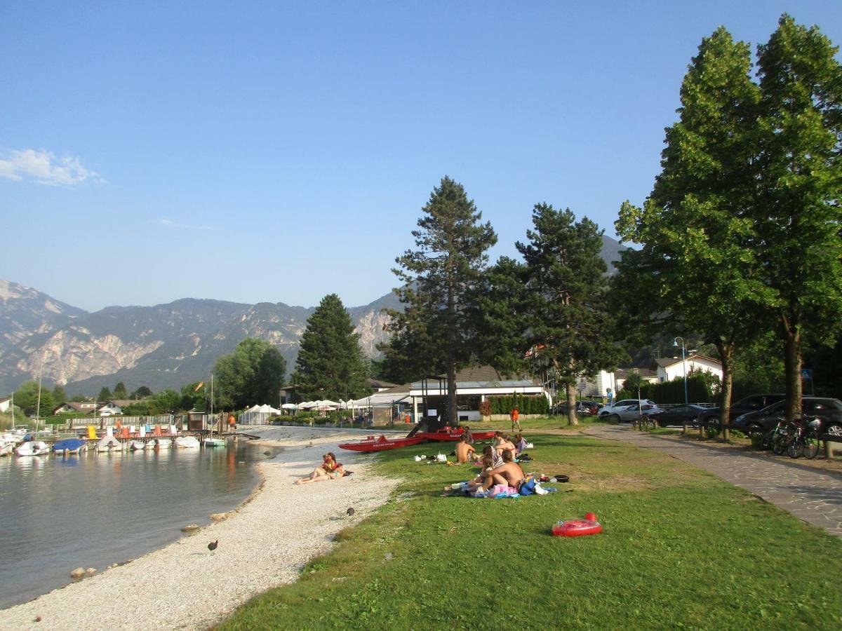 La Perla Del Lago Apartamento Calceranica al Lago Exterior foto