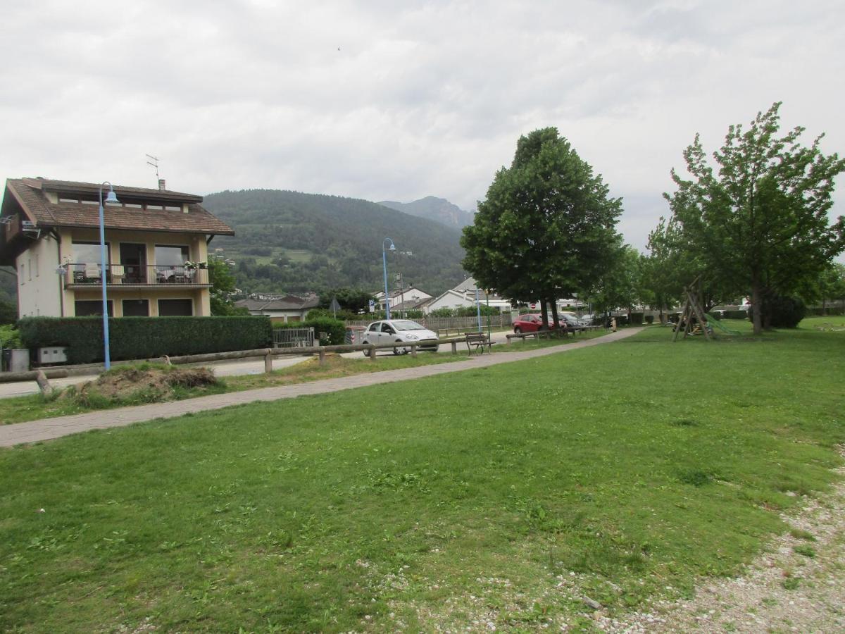 La Perla Del Lago Apartamento Calceranica al Lago Exterior foto